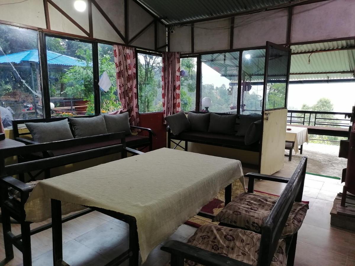 Jungle Crown Organic Homestay ナガルコット エクステリア 写真