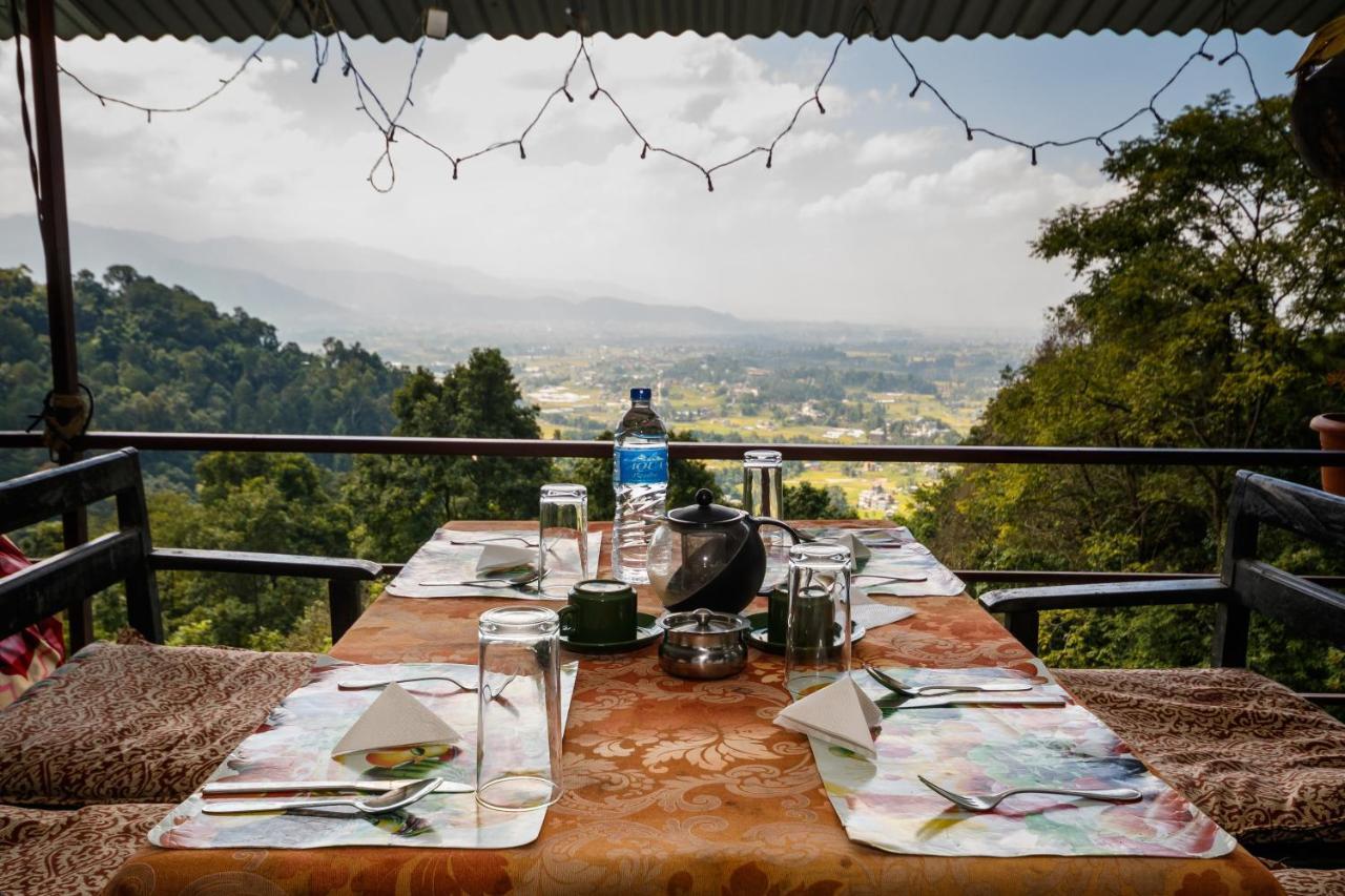 Jungle Crown Organic Homestay ナガルコット エクステリア 写真